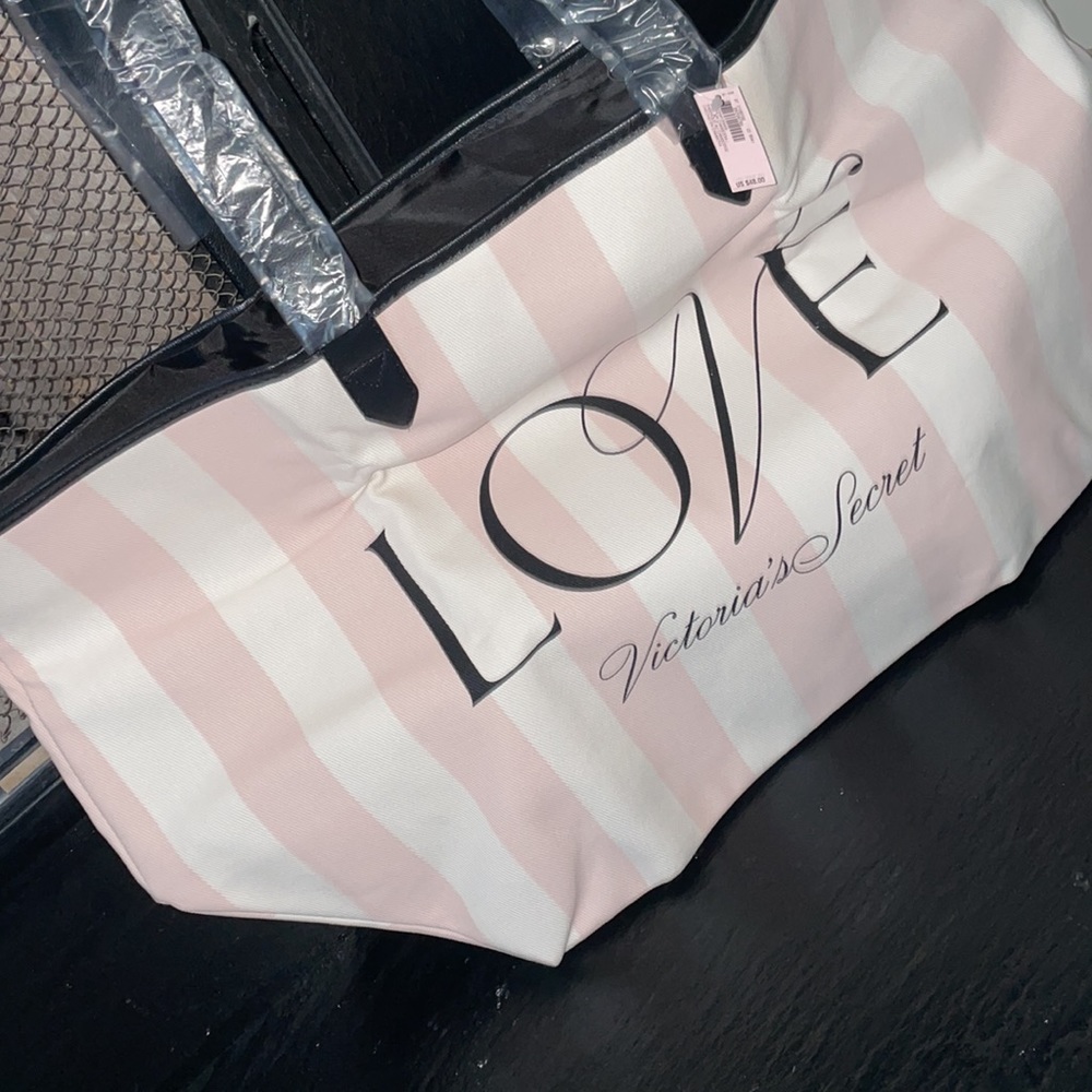 Victoria Secret House Slippers - Picture 2 of 11